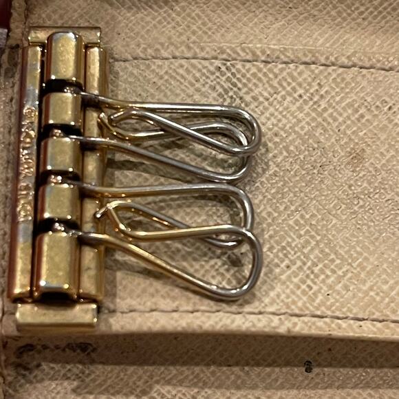 Louis Vuitton LV 4 Key Holder Damier Azur Authentic COA - Picture 7 of 11